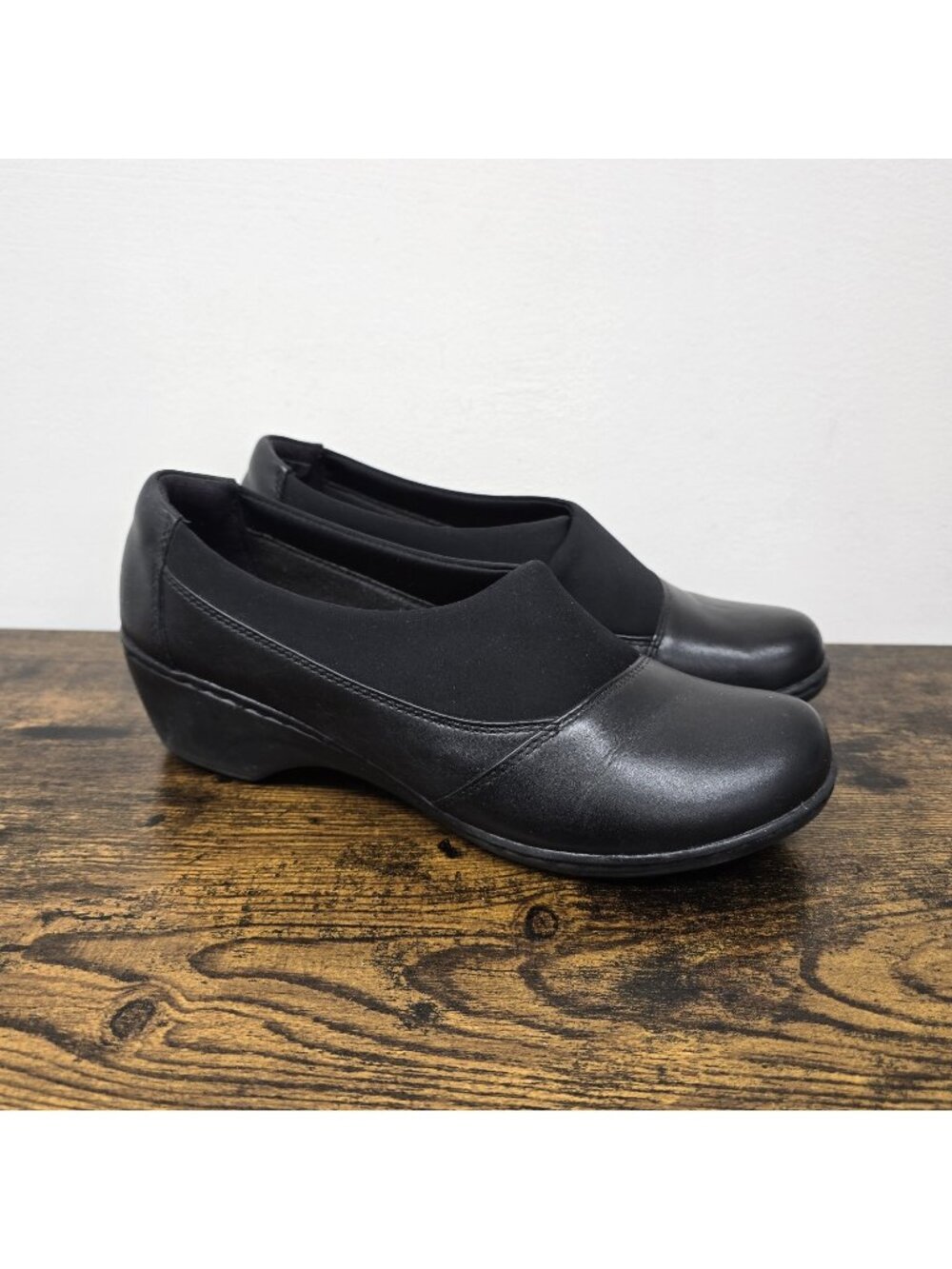 Clarks Womens Channing Enna Slip On Soft Cushion Shoes Size 10M Comfort Black
